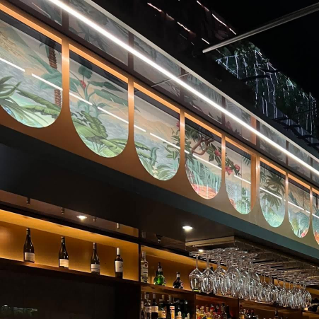 sekai Ceiling art glass