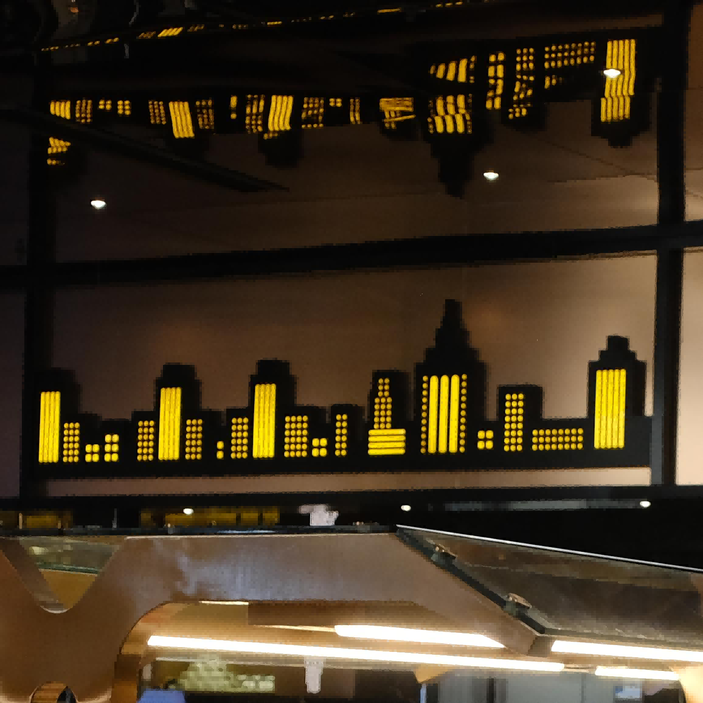 wok royal Ceiling city shape